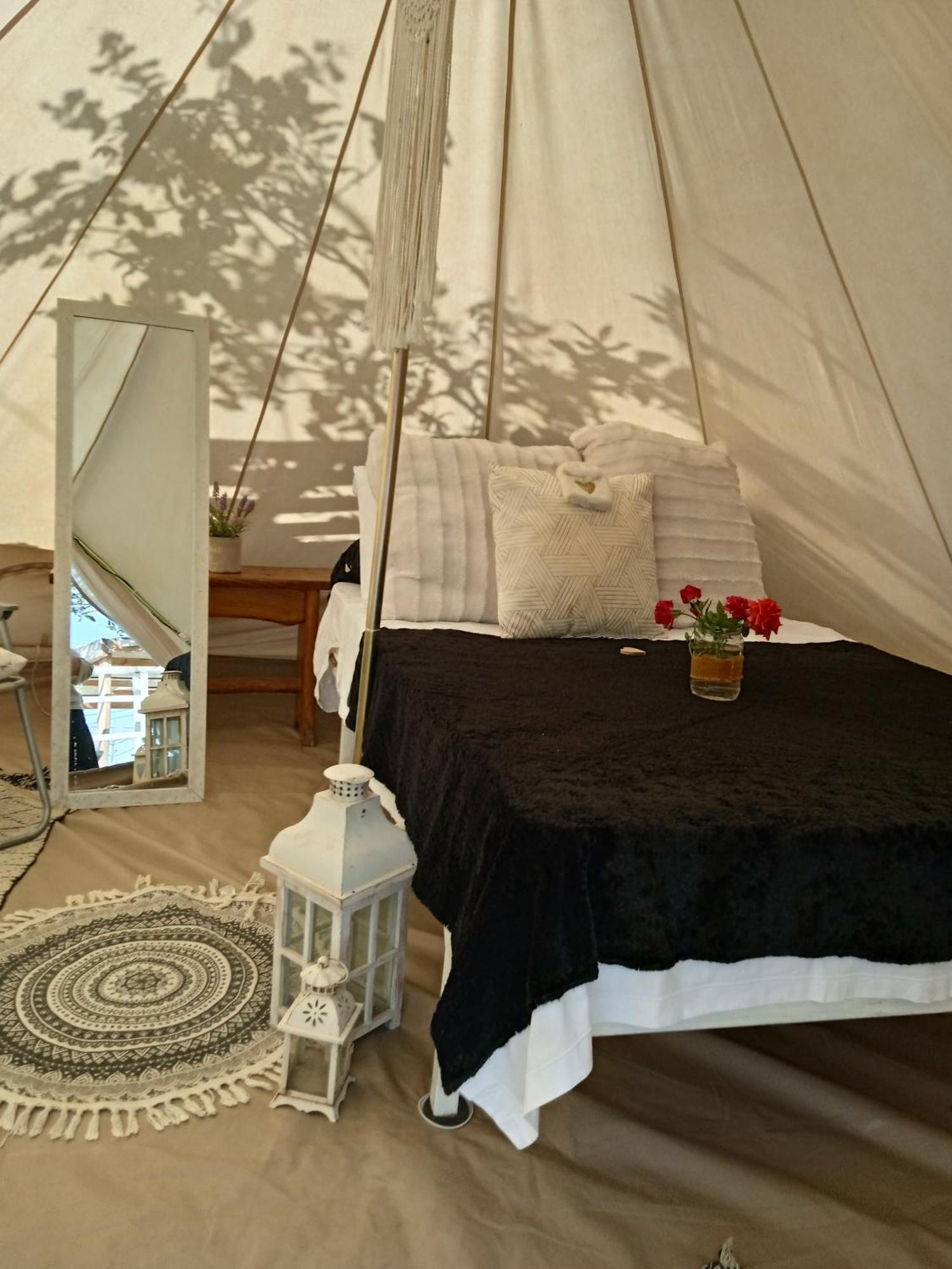 Queens Luxury Glamping Palaiokastro  外观 照片