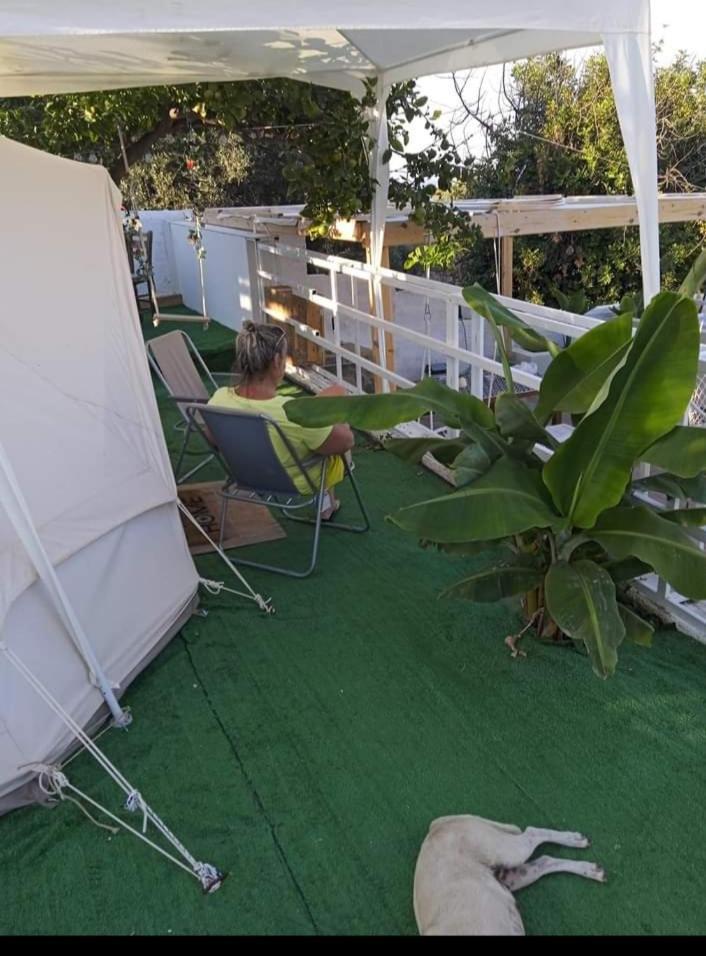 Queens Luxury Glamping Palaiokastro  外观 照片
